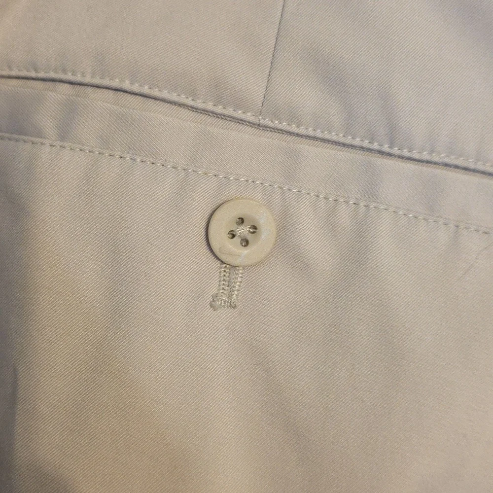 Nike Golf Shorts Men's Dri-Fit Light‎ Tan Pockets Size 36 EUC